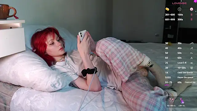 Kate_mikki Chat XXX in diretta