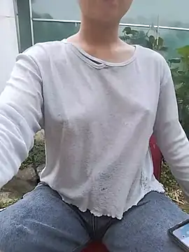 Lolan-00 网络视讯表演