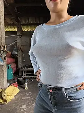 Lolan-00 Webcam show