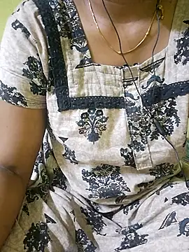 tamil_kanaka's Webcam Show