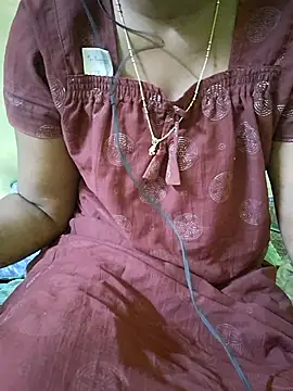 tamil_kanaka লাইভ XXX চ্যাট