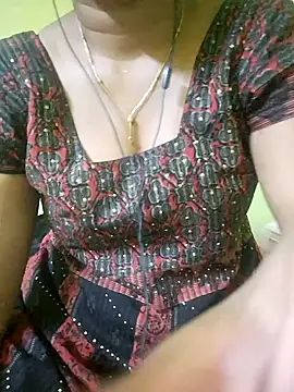 Show Webcam de tamil_kanaka