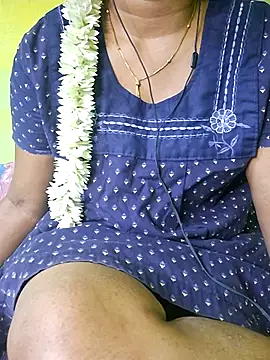 Chat XXX en directo de Tamil_hot_leena