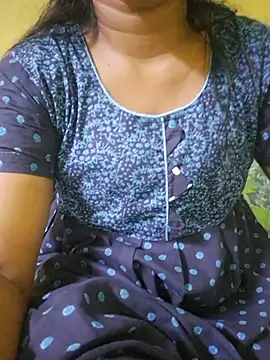 צ'אט XXX בשידור חי של Tamil_hot_leena