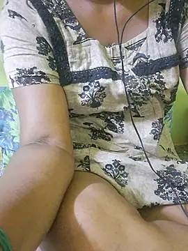Chat XXX ao vivo de Tamil_hot_leena