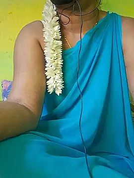 צ'אט XXX בשידור חי של Tamil_hot_leena