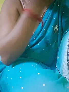 Tamil_hot_leena 网络视讯表演