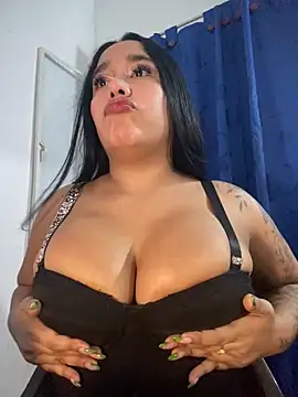 Chatroom XXX en direct de mis-violetha