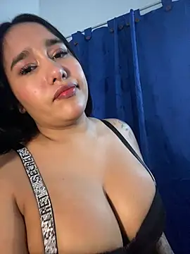 mis-violetha's Live XXX Chat