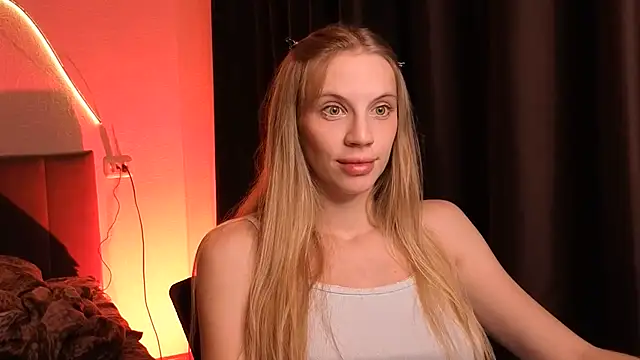 Онлайн чат XXX mia_silkk
