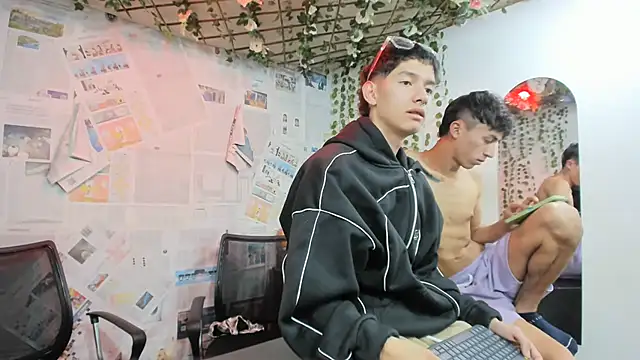 heyy_noah11のウェブカメラショー