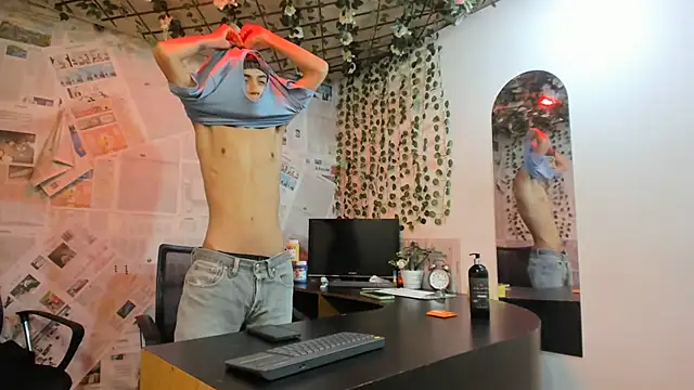 heyy_noah11のウェブカメラショー