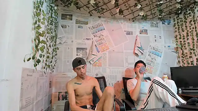 heyy_noah11 Webcam Show