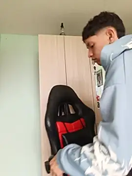 heyy_noah11 Webcam show