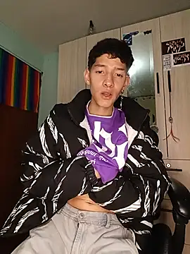 heyy_noah11 webcam show