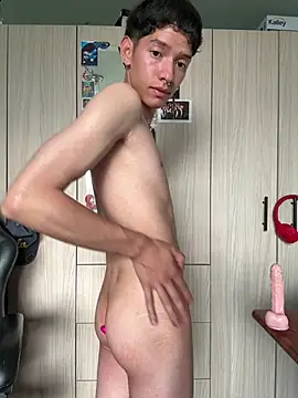 heyy_noah11n Webbikameraesitys