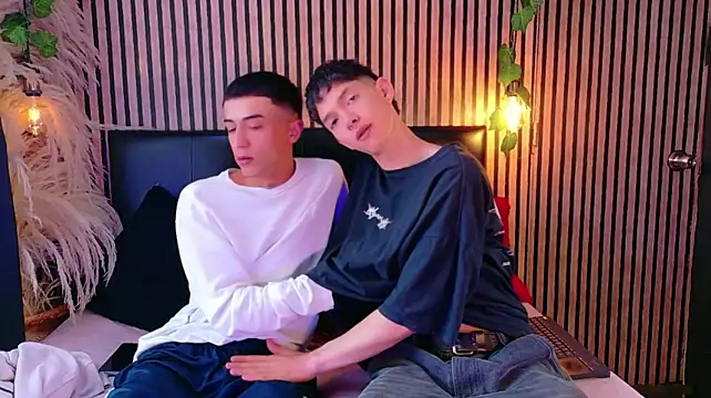 heyy_noah11n Webbikameraesitys