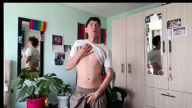 heyy_noah11 webkamerás műsora