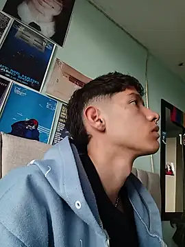heyy_noah11 – webcam-show