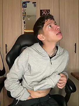 heyy_noah11n Webbikameraesitys