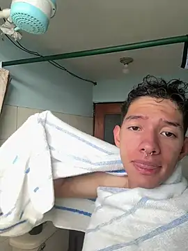 heyy_noah11 Webcamshow