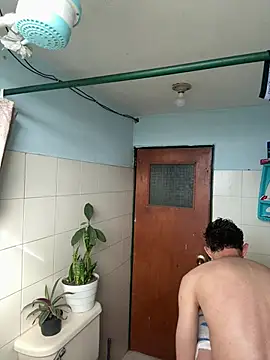 heyy_noah11 Show Webcam
