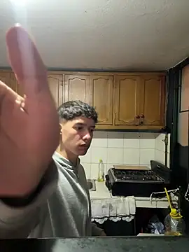 heyy_noah11 webcam show