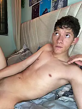 heyy_noah11 – webcam-show