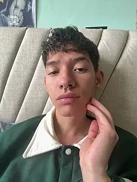 عرض كام heyy_noah11