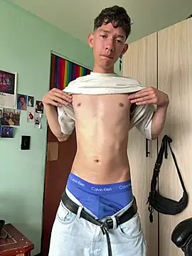 عرض كام heyy_noah11