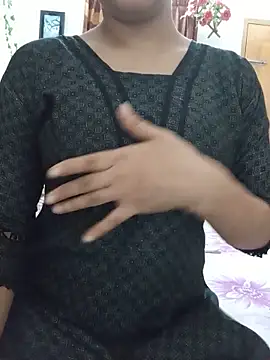 XXX chat uživo modela Tanha18