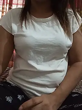 Tanha18 live XXX chat