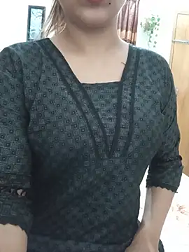 Živá chatovací místnost Tanha18