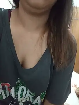 Tanha18 Obrolan Langsung XXX
