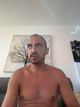 AlexGogo23 Show Webcam