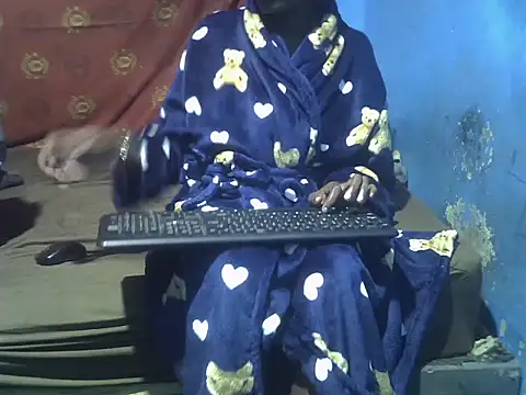 Indiansmiley01's Live XXX Chat