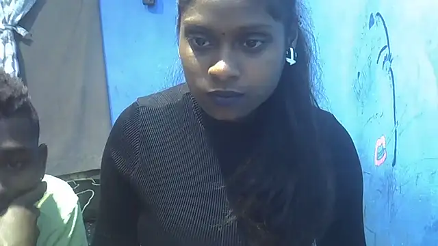 Indiansmiley01 – webcam-show