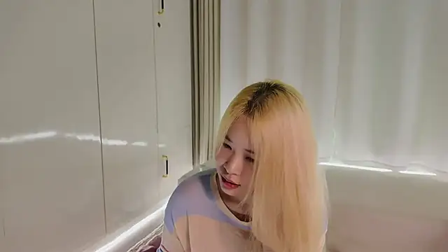 Bonbonnn64 Show Webcam