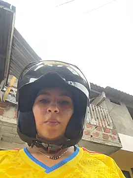 AlyssaRay Adlı Modelin Canlı XXX Sohbeti