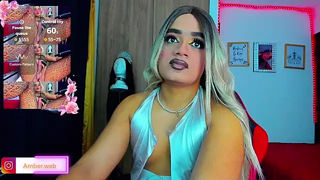 Show modela Amber_bigdick22 na web-kameri