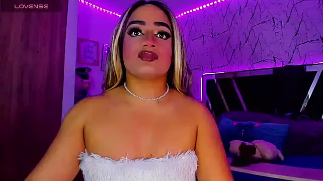 Amber_bigdick22's Webcam Show