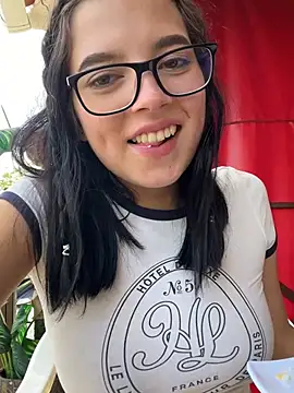 Chat XXX en directo de l0lita_sweet
