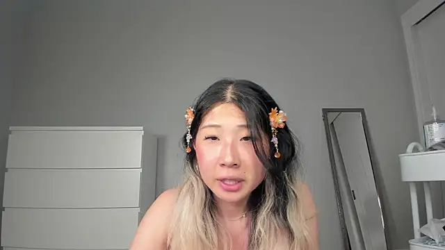 Jiwooe Chat XXX live