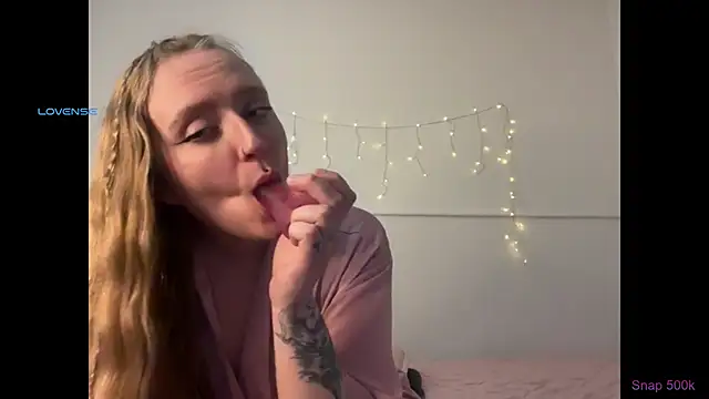 Pattyworld69's Webcam Show