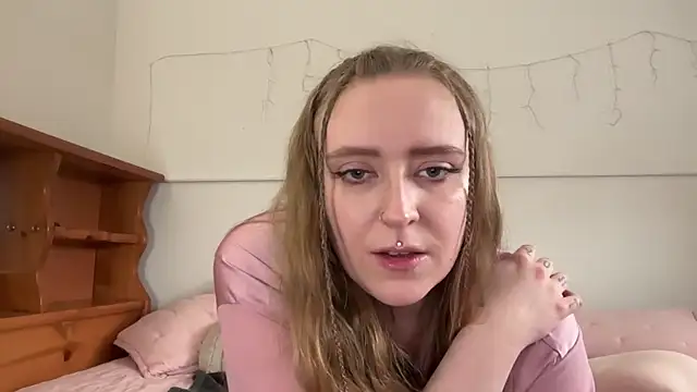 Pattyworld69 élő XXX-chatje