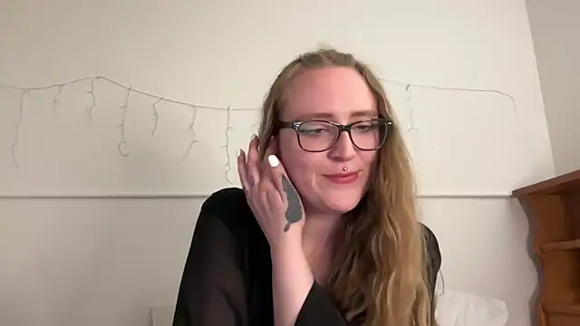 Pattyworld69's Webcam Show