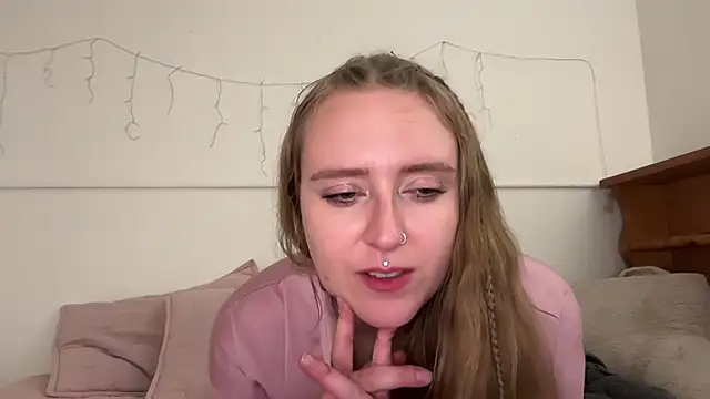 Pattyworld69's Webcam Show