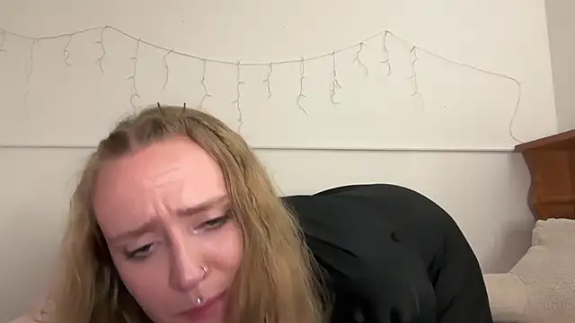 Pattyworld69 Pertunjukan Webcam