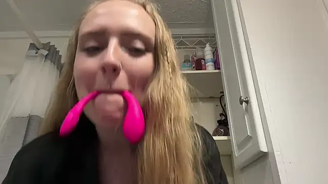 Pattyworld69's Webcam Show