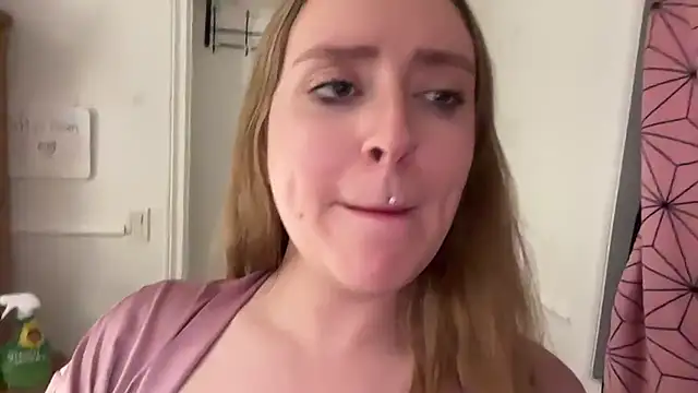 Pattyworld69's Webcam Show
